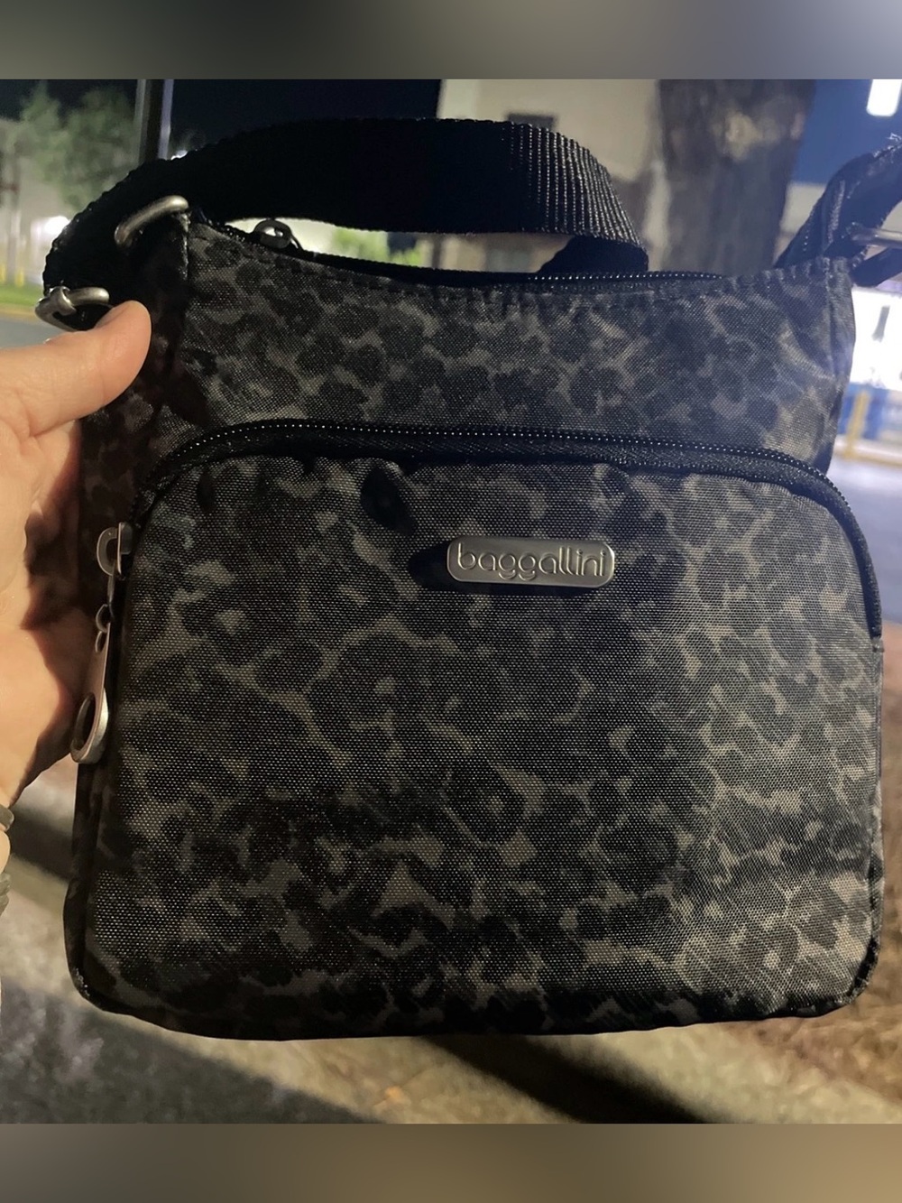 Baggallini Joey Bagg Nylon Black Gray Leopard-Print Crossbody Bag